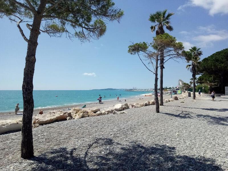 Studio Port Marina - Parking Prive, Climatise Au Ducal ヴィルヌーヴ・ルベ エクステリア 写真