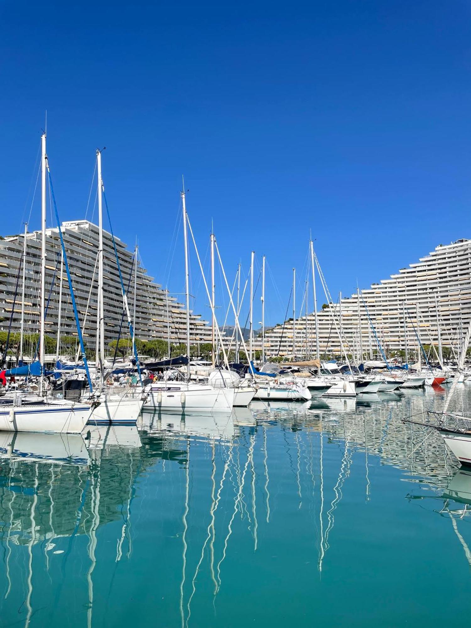 Studio Port Marina - Parking Prive, Climatise Au Ducal ヴィルヌーヴ・ルベ エクステリア 写真